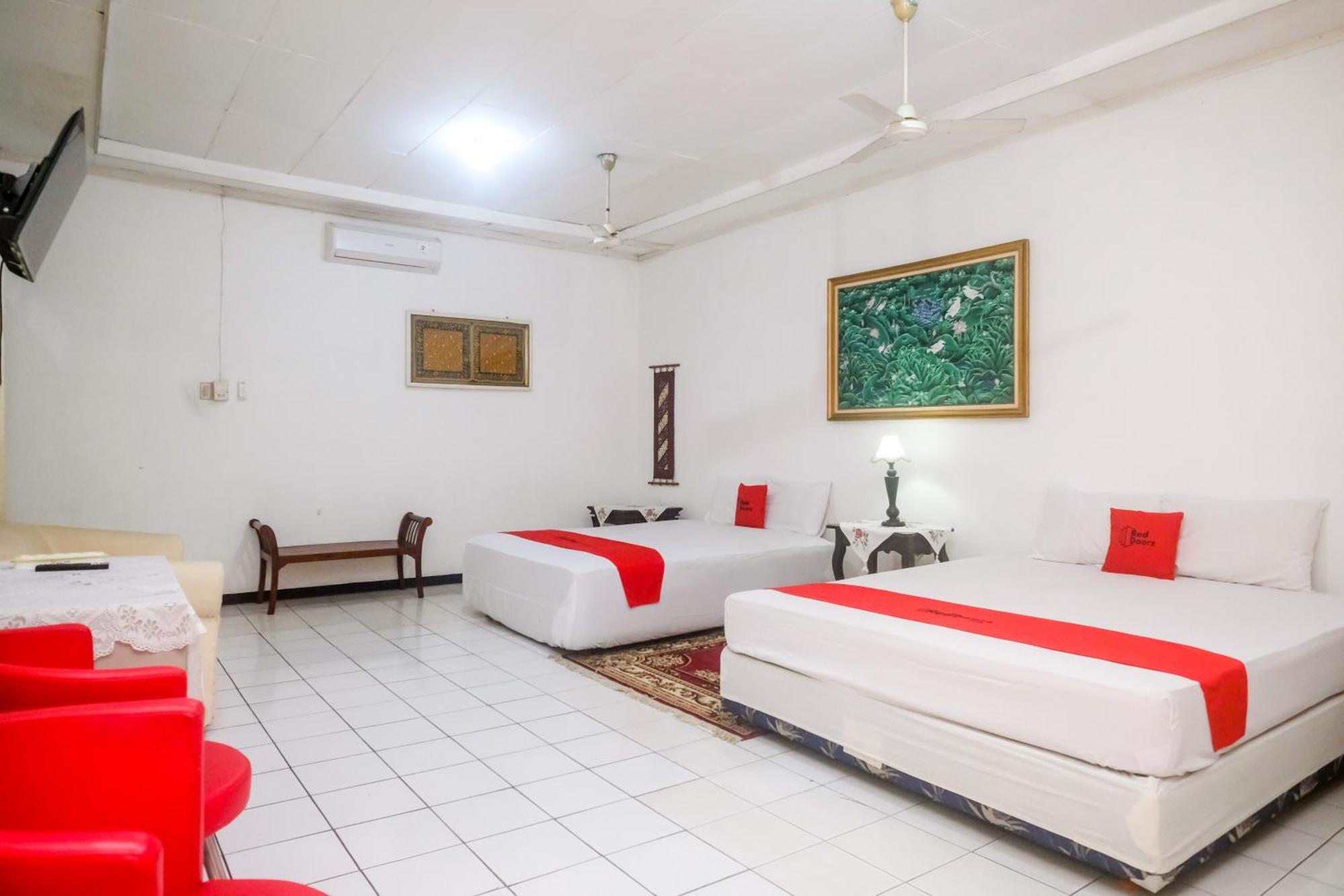 Reddoorz Syariah At Griya Raharja Klaten Екстериор снимка