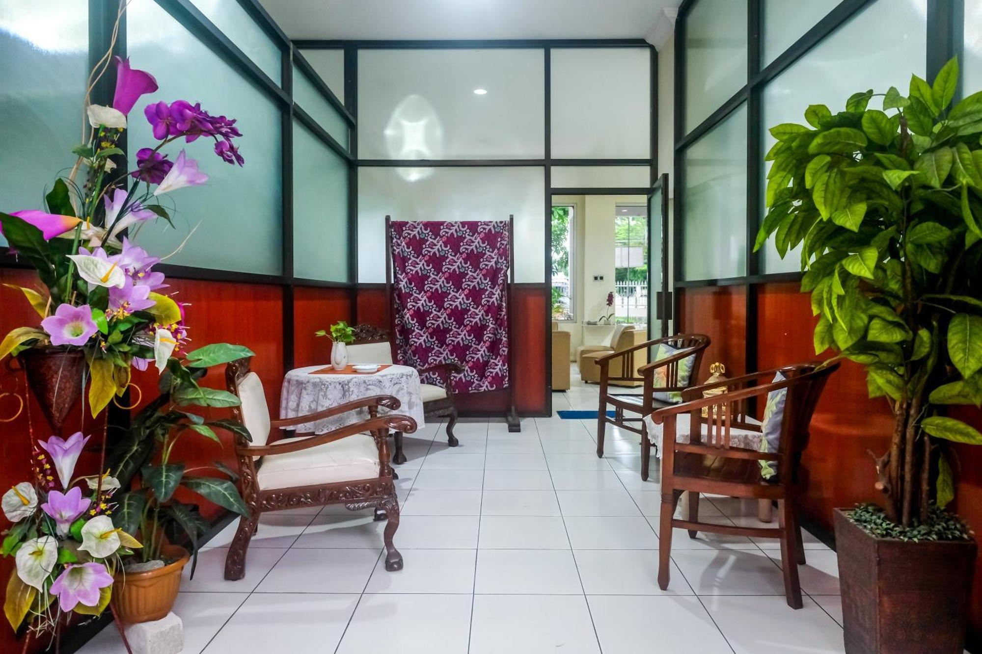 Reddoorz Syariah At Griya Raharja Klaten Екстериор снимка